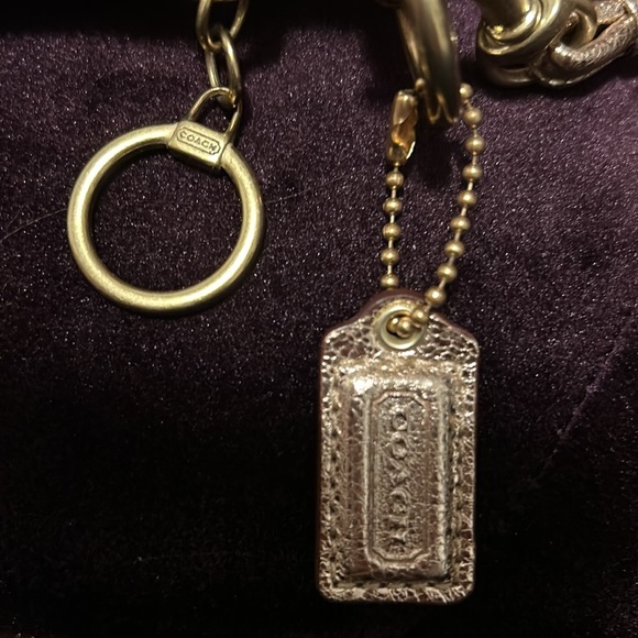 Coach Poppy STAR Leather “Groovy” Gold Crossbody Handbag - Picture 5 of 13